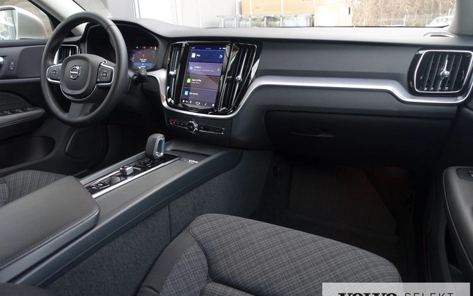 Volvo V60 cena 154900 przebieg: 33130, rok produkcji 2022 z Ostrołęka małe 562